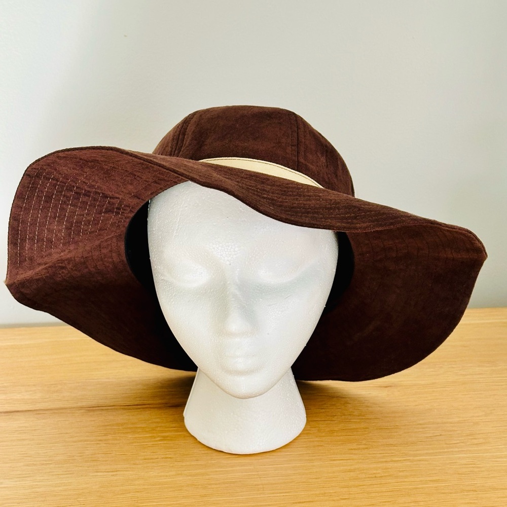 Vintage brown faux suede boho style hat